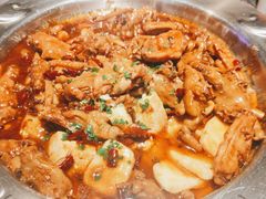 -胖哥俩肉蟹煲(长沙高铁吾悦广场店)