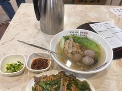 -粤潮牛肉火锅店(江南大道店)