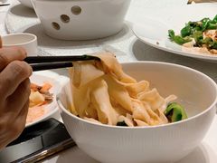 猪脚河粉-粤珍轩·家宴·广式茶点(新城广场店)