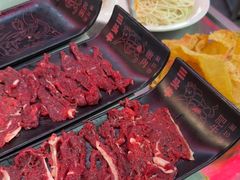 -三头牛·潮汕牛肉生蚝火锅 (夏湾店)