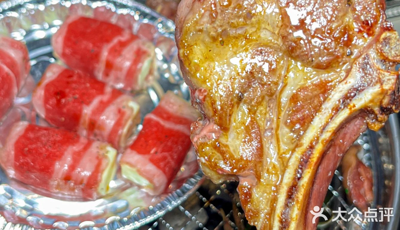 鞍山居民楼下的氛围感烤肉小店！好多新鲜玩意儿