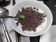 -红鼎豆捞·非遗鲍皇汤火锅(宝丰路店)