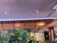 -八府香鸭·啫啫煲(华山路店)