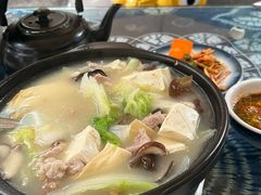 -四方小吃·白族庭院餐厅