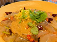-锅当当铁锅炖烀饼王(长泰广场店)