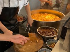 卤煮火烧-门框胡同百年卤煮(新街口店)