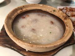 -新大咀港式茶餐厅(宝山万达店)