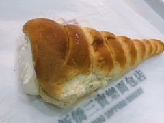 奶油牛角面包-新侨三宝乐面包店(崇文门店)