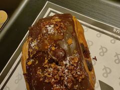 经典榛子巧克力巴布卡肉桂卷-B&C黄油与面包·THE GARDEN BAKERY概念店(世纪汇店)