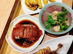 -金原鸭血粉丝汤·汤包·脆皮烤鸭(南京博物院店)