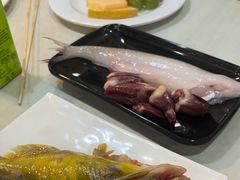 -尚品海鲜肥牛自助火锅(湖明店)