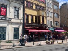 -Tarihi Sultanahmet Köftecisi Selim Usta