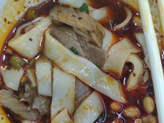 香辣叉烧牛腩粉-覃肥叔桂林米粉(粮道街店)