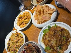 -95号酱骨·一块豆腐(展春园西路店)