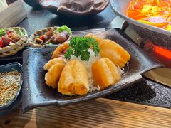 -湊湊火锅·茶憩(南京东路悦荟店)