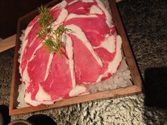 -三出山火锅(南京万象天地店)