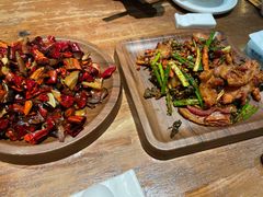 -隔壁老王·家常云南菜(皇冠店)