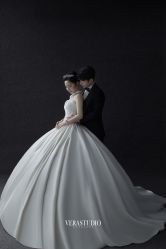 -至臻微拉婚纱摄影