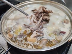 -15年老字号鑫鑫猪肚鸡·椰子鸡海南火锅(兴隆华侨农场店)