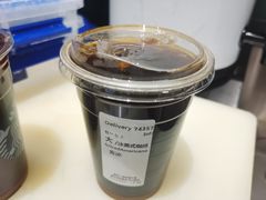 冰瑶桃桃乌龙茶-星巴克(新达汇三林店)