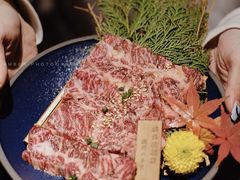 -山川小町·极番烧肉(新地假日广场店)