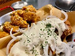 炸鸡一半一半-富乐满韩国正宗炸鸡韩国料理(虹泉路店)