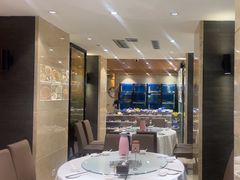 -品味居·首店·大连鲜活海鲜大连菜(东港店)