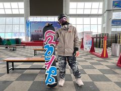 -亚布力新体委滑雪场