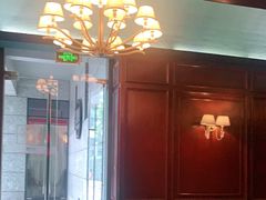 -铜锣湾·有麝自然香(渝北财富中心店)