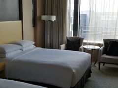 -上海漕河泾万丽酒店