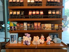 零售区-星巴克臻选(广州二沙岛文立方店)