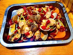 -喝丢一只鞋辣炒海鲜小烧烤(三八广场店)