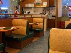 卡座-萨莉亚意式餐厅(河东万达店)