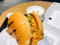 手撕火鸡肉鸡腿堡-肯德基(凤凰海店)