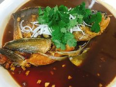 酱焖鱼头-昆仑饭店-鲜筵餐厅