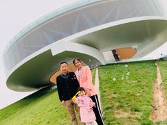 -郑东新区龙湖公共艺术中心