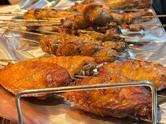 -喝丢一只鞋海鲜烧烤·海肠捞饭(市场店)