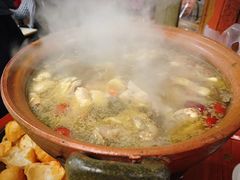 -威邵鸡煲(西华路总店)