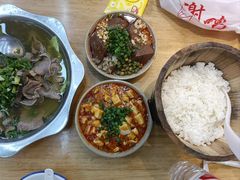 -谢老五跷脚牛肉·非遗传承店