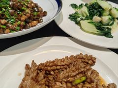 -湖畔鲁菜·二十年老字号餐厅(大明湖店)