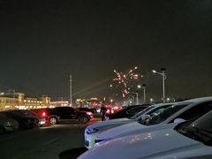 -枫叶小镇奥特莱斯