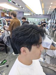 -藤野造型烫染·漂发