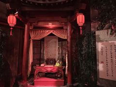 -暴风岛沉浸式体验馆(百联世纪店)
