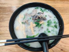 -鸭小妹鸭血粉丝(老门东店)