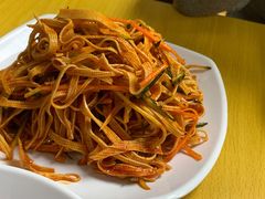 凉拌干豆腐丝-屋里家延边朝鲜族冷面(南园店)