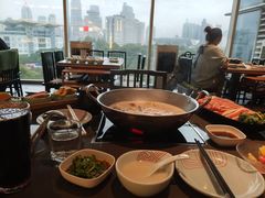 -捞王锅物料理(上海世茂广场店)