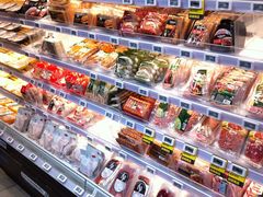 -盒马鲜生(岭南新世界店)