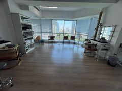 -bobo高端证件照工作室(三元桥店)