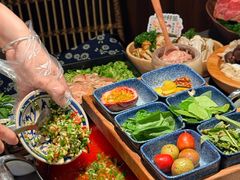 -楠小云·云南鲜菌·鲜牛自助火锅(九眼桥店)