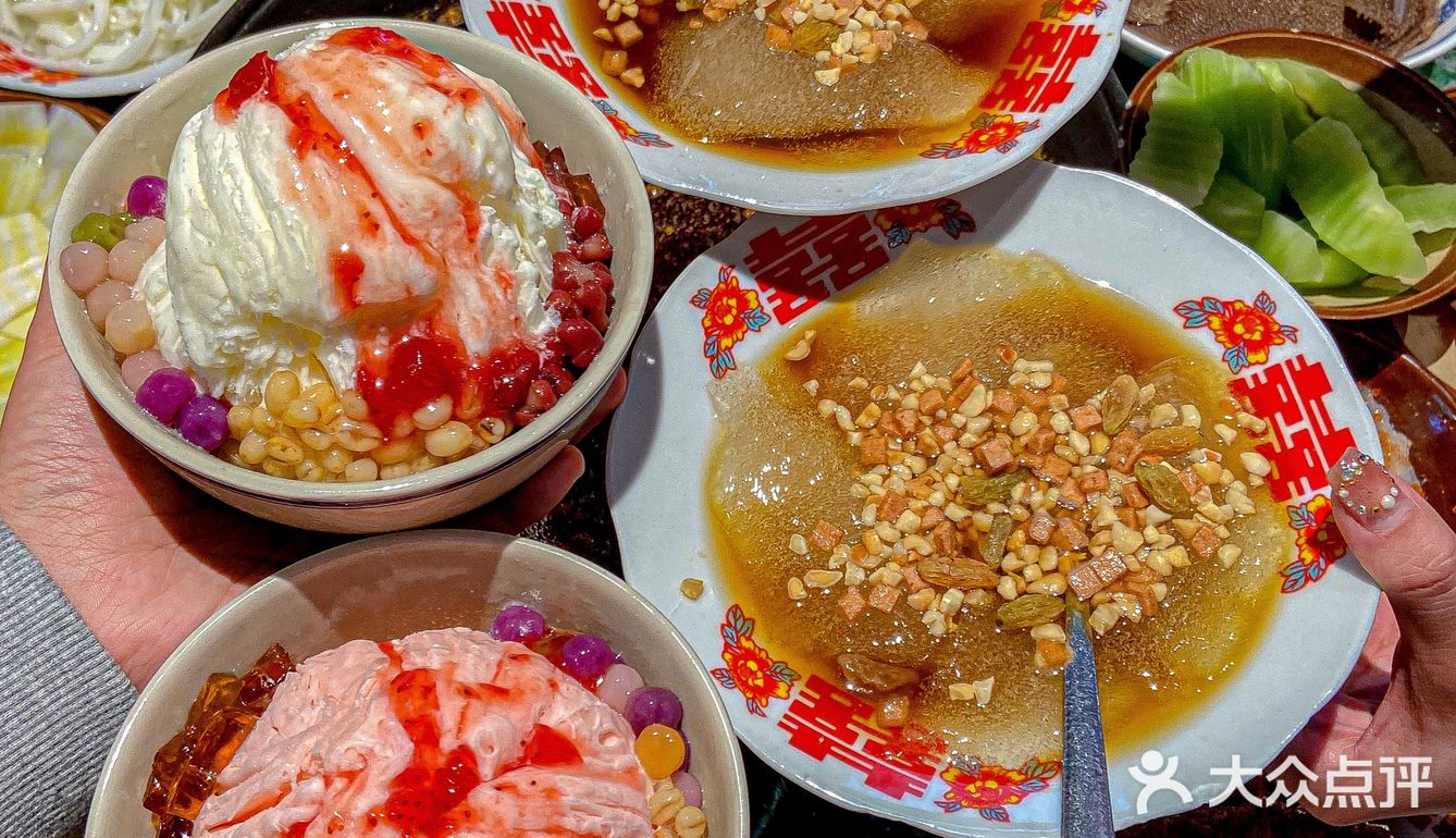 不飞重庆❗️吃到6斤牛油地道炒料火锅！人均80+